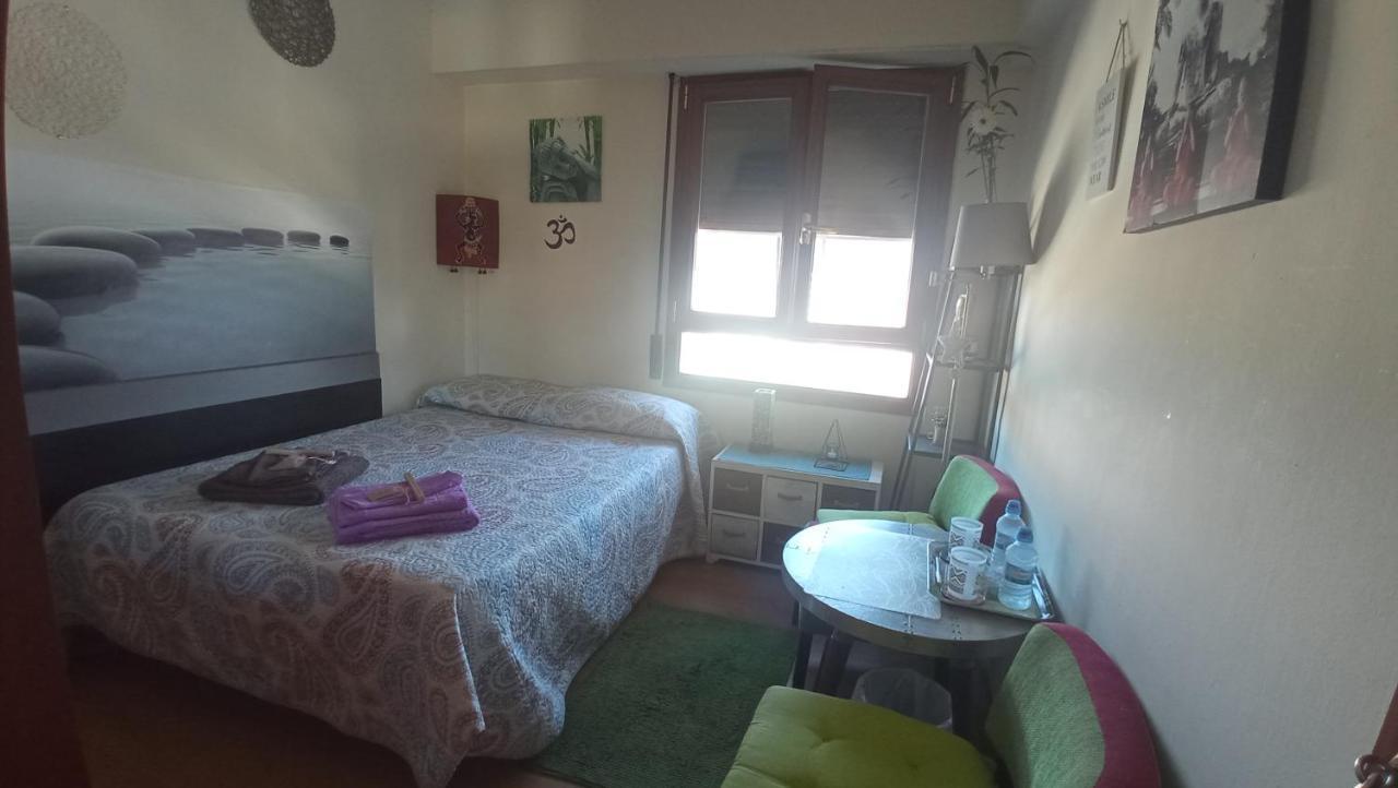 Gaia Hab Doble Con Bano Compartido Apartment Билбао Екстериор снимка